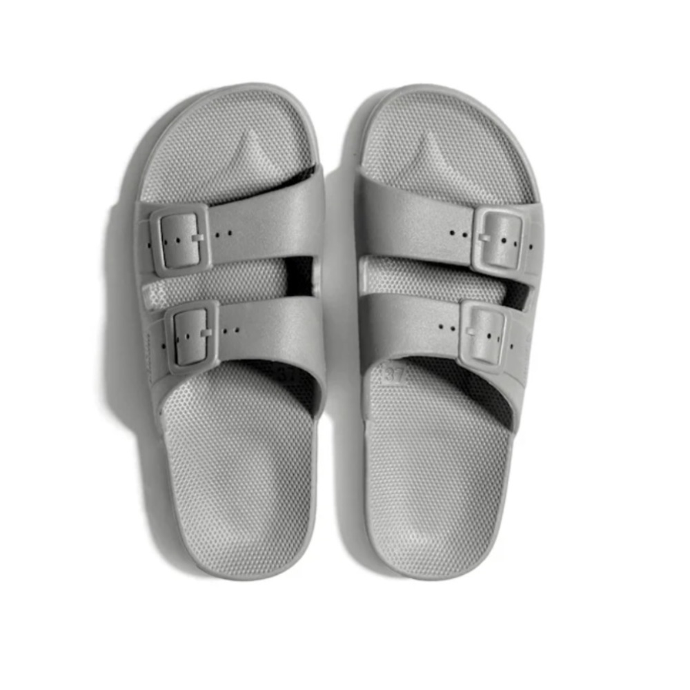 Freedom Moses Men’s Light Grey Slides